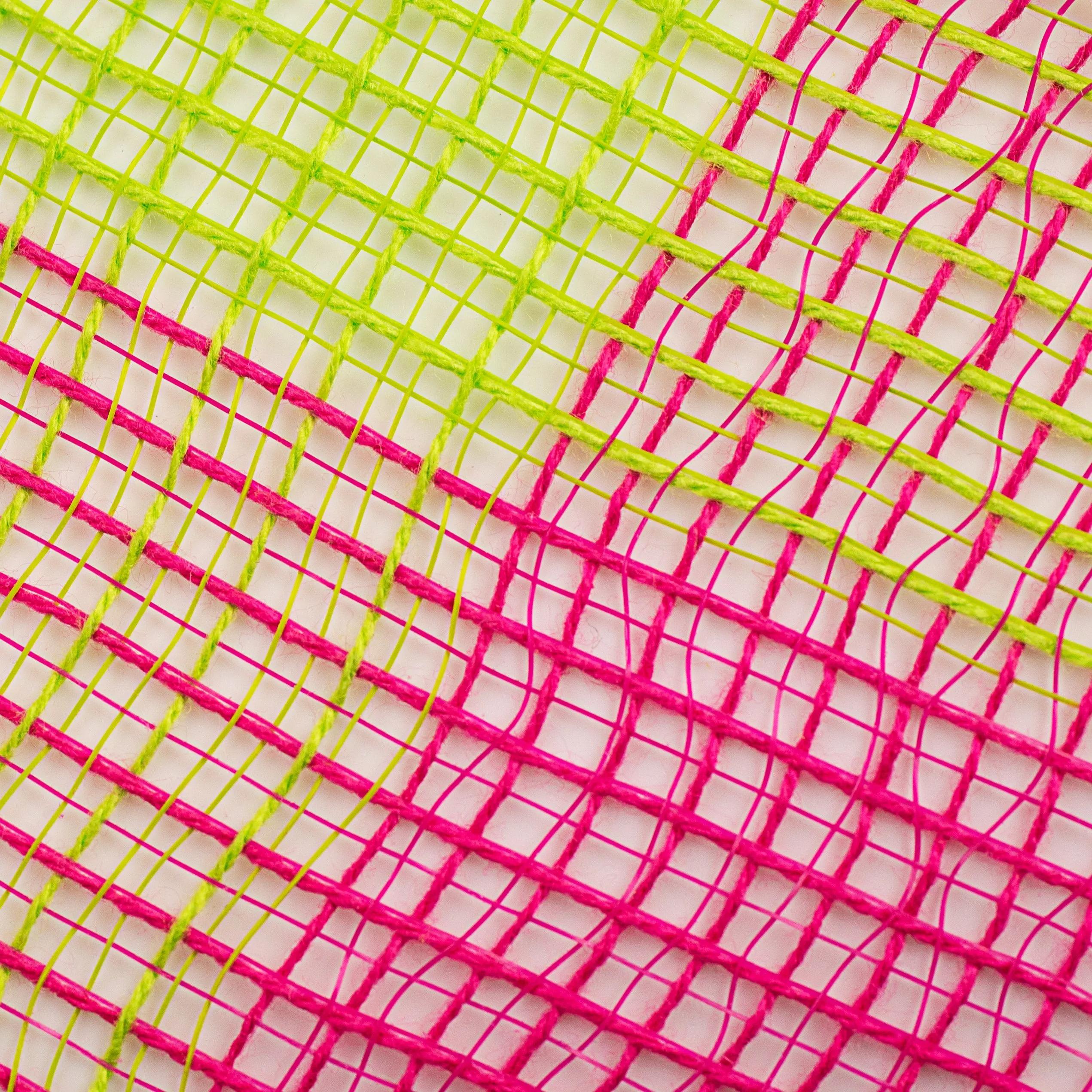 10" Fabric Mesh: Lime & Fuchsia Plaid