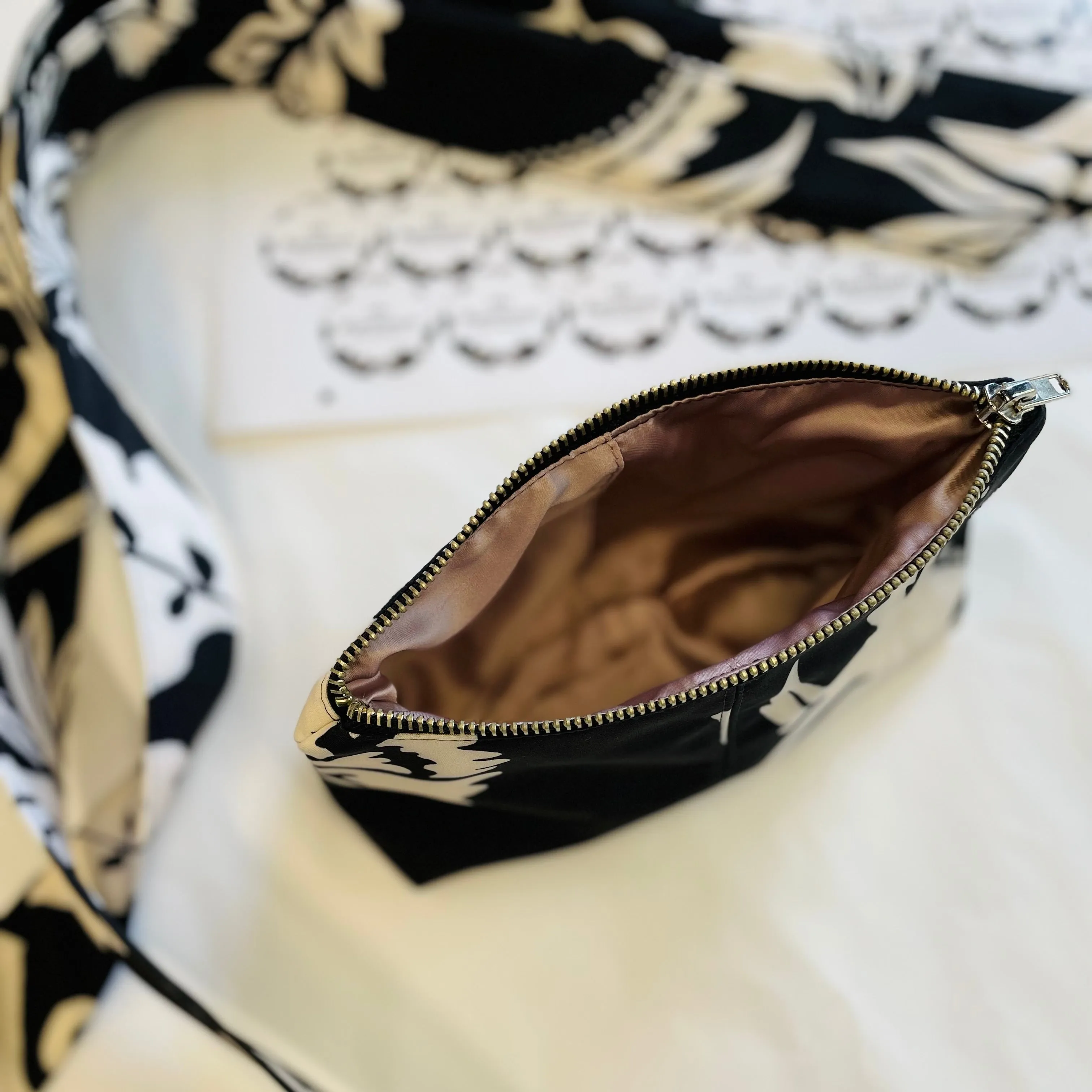 Black And White Makeup Bag | Blooming Night