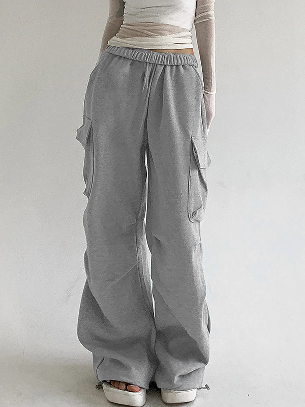 Breezy Pockets Graceful Cargo Pants