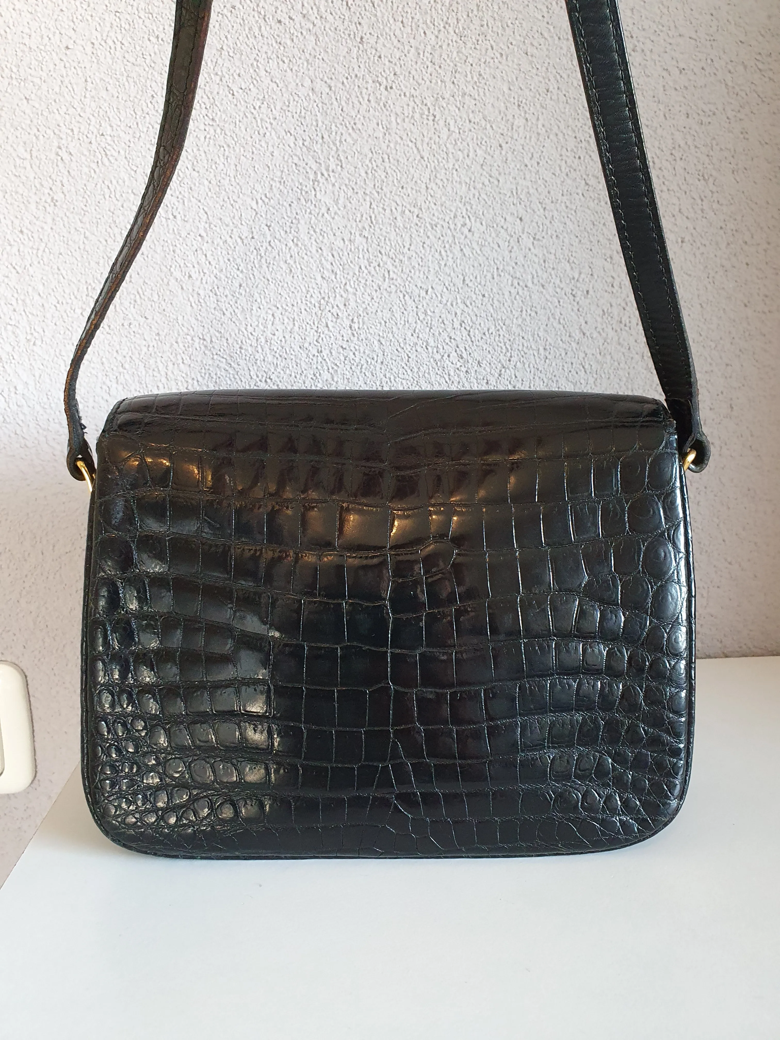 CELINE  triomphe vintage crocodile leather crossbody bag