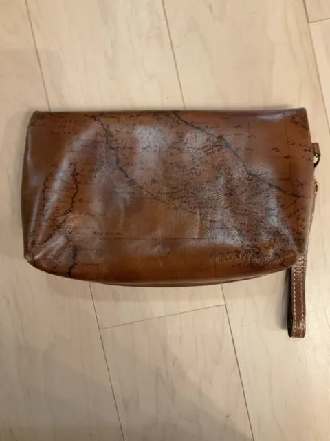 {{ClientCode}} BROWN PATRICIA NASH wristlet