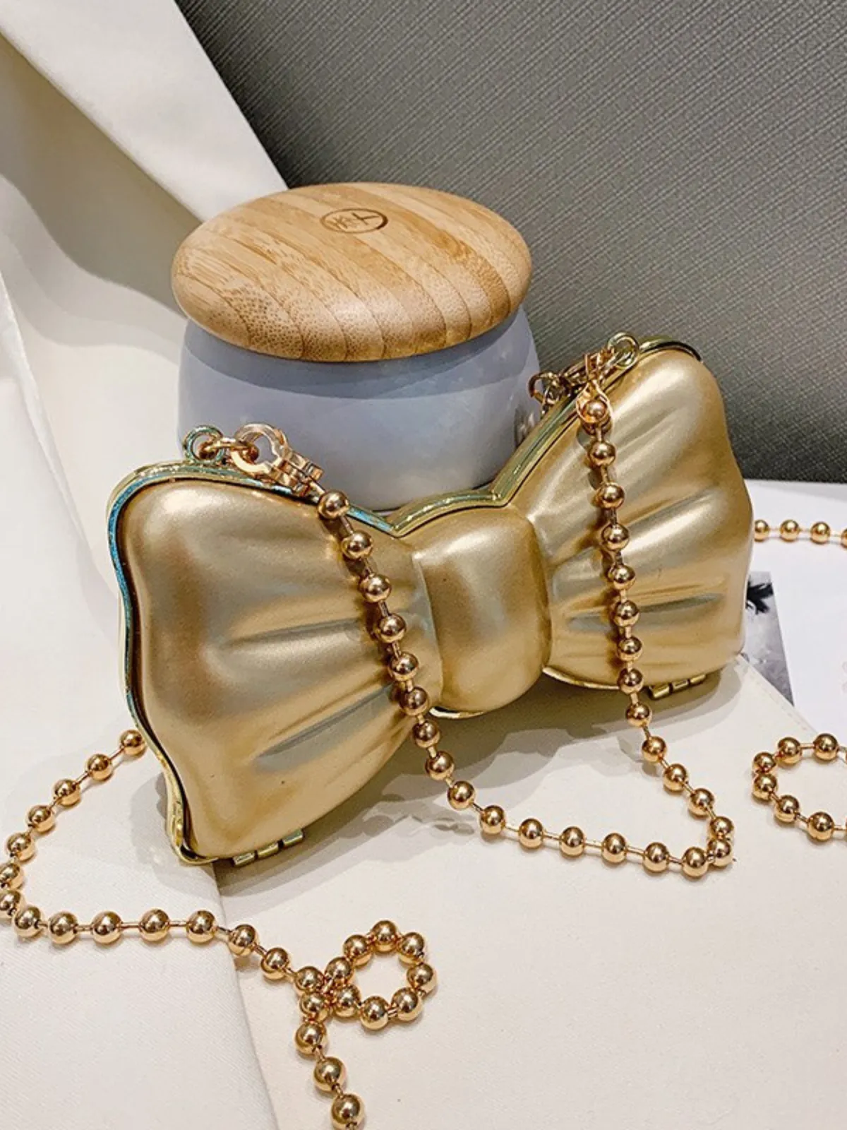 Fashion Gal Glam Bowknot Clutch Bag