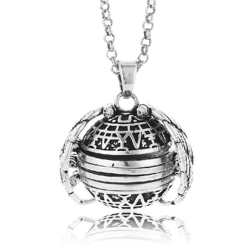 Magical Expandable Photo Locket