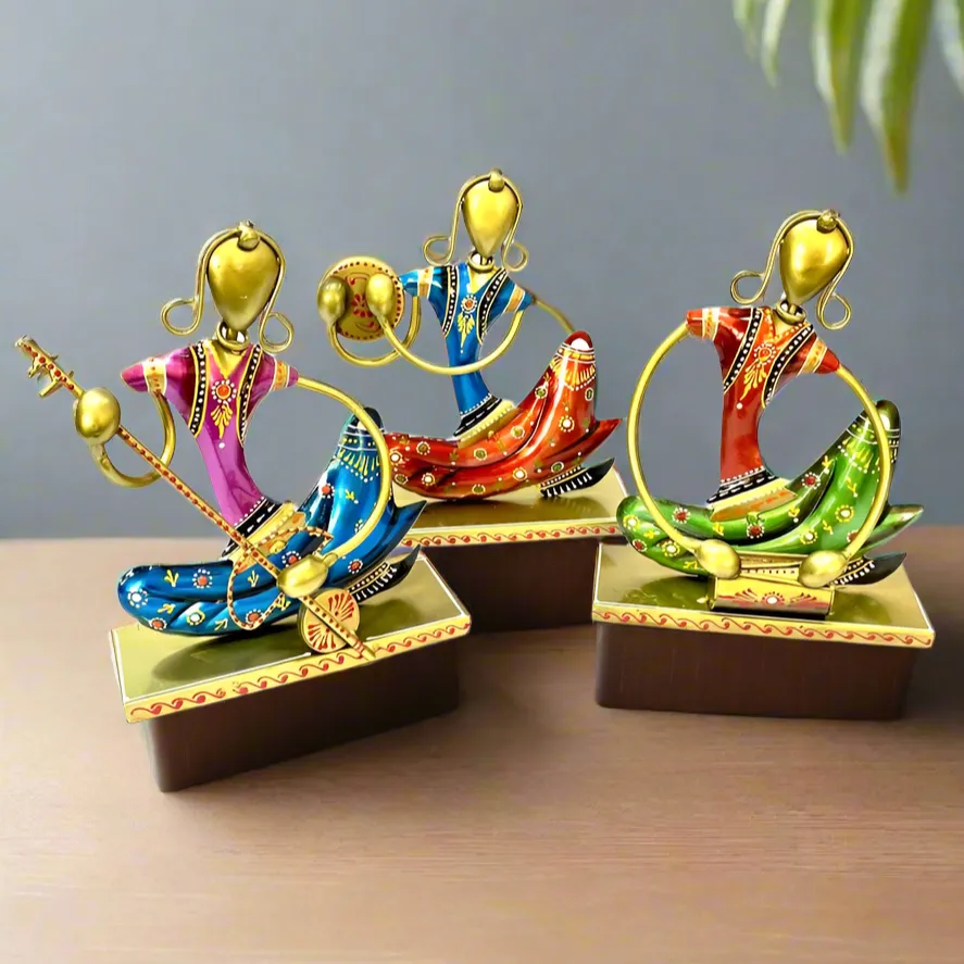 Musician Lady HandPainted Striking Colors Metal Novelty Exclusively At Tamrapatra