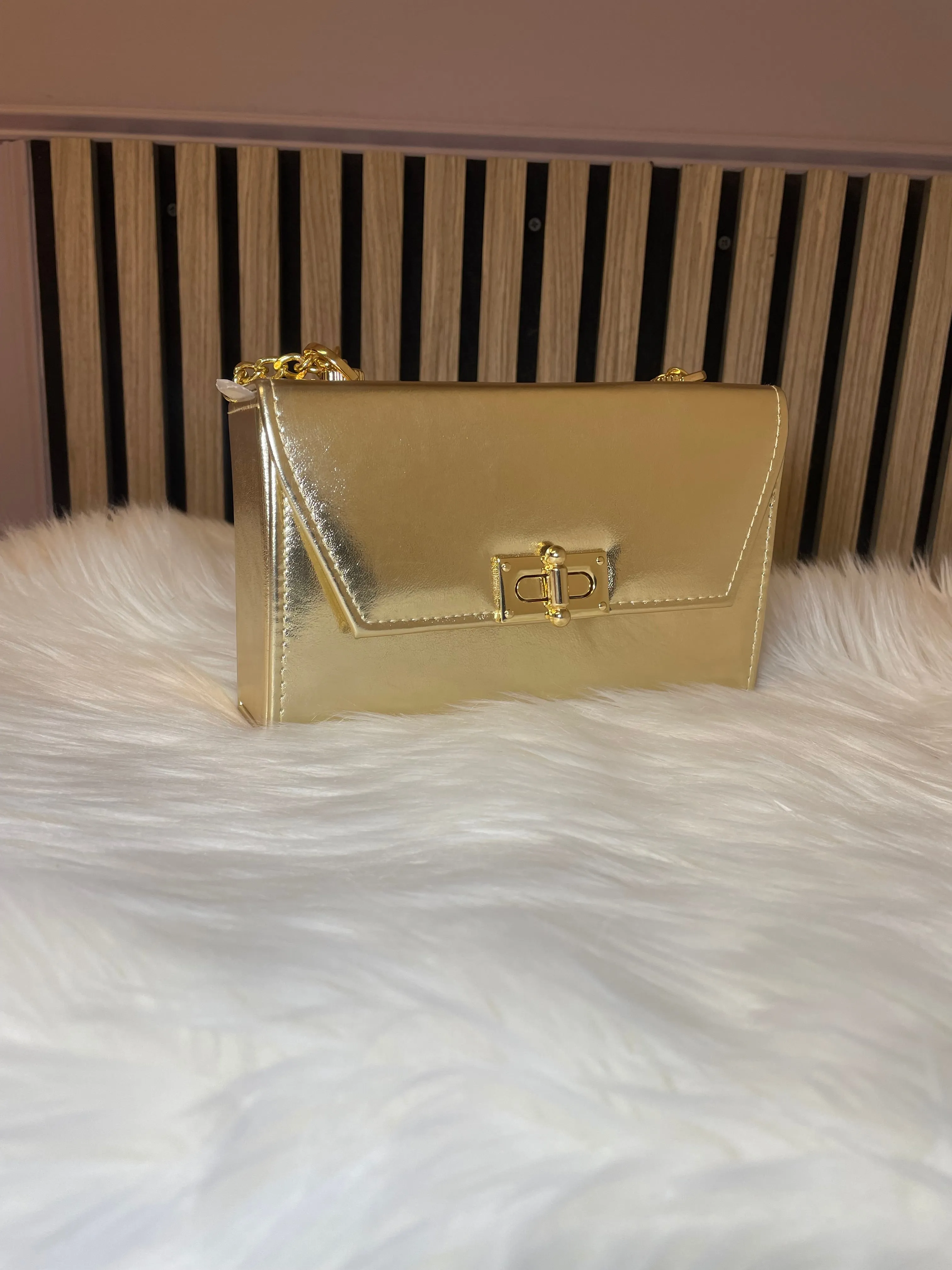 SARAH CROSSBODY BAG (GOLD)