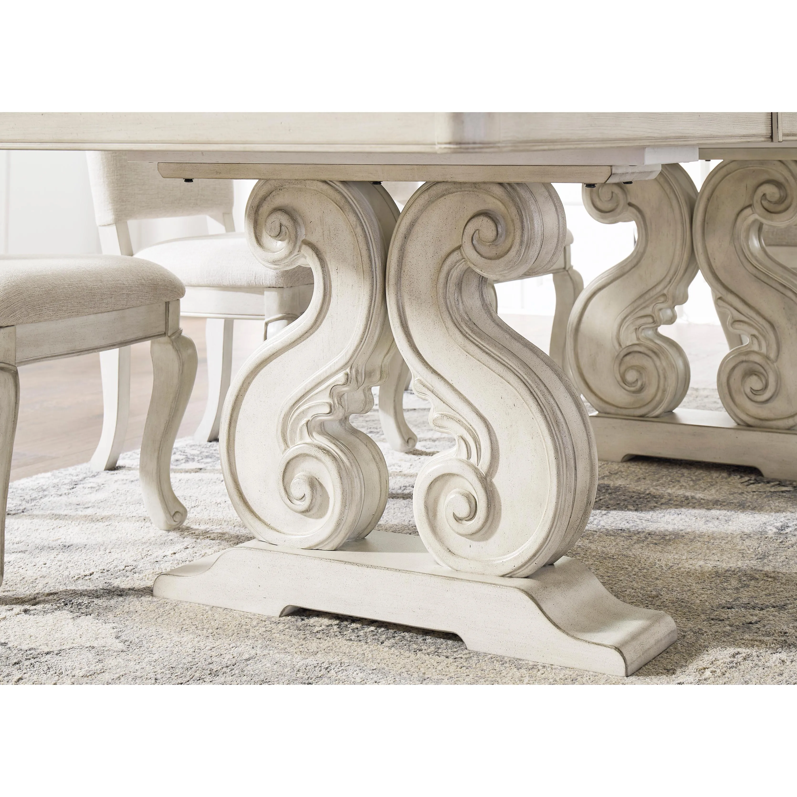 Signature Design by Ashley Arlendyne Dining Table with Pedestal Base D980-55B/D980-55T