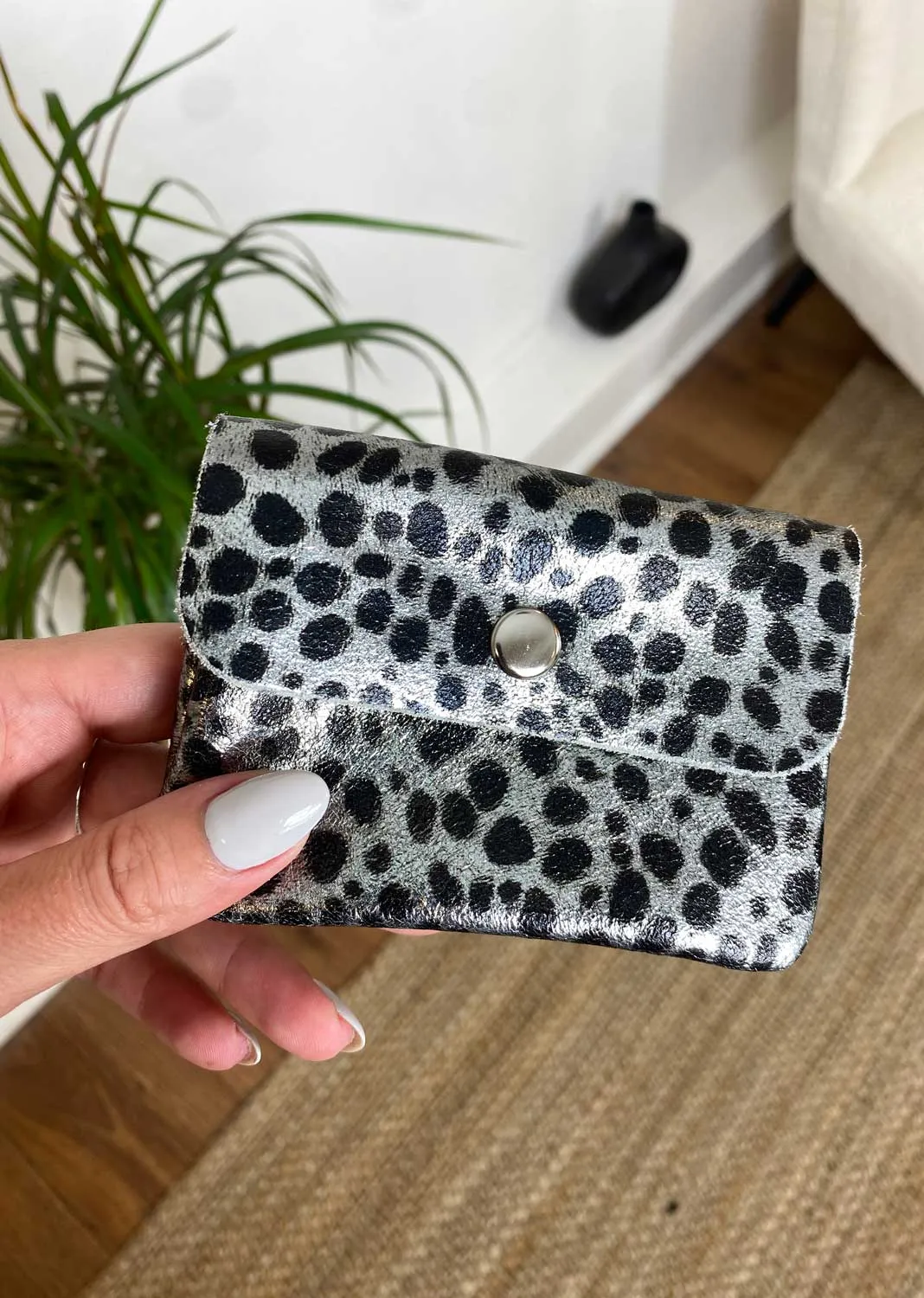 Small Metallic Leather Coin Purse - Silver Cheetah