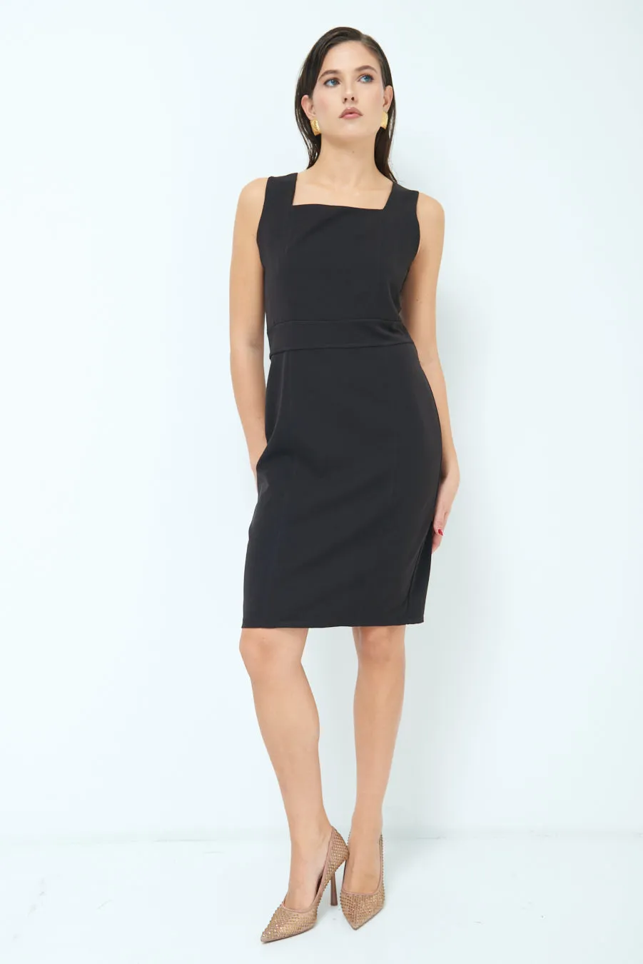 Square-neck fitted sheath dress wholesale