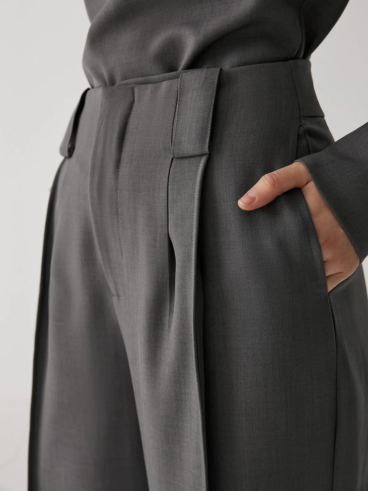 Straight Leg Graceful Suit Pants