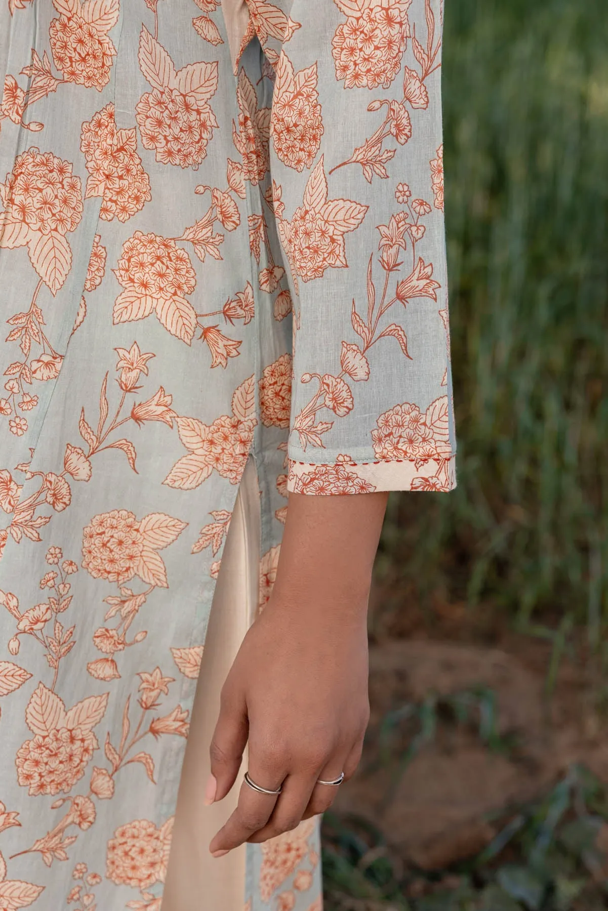 Two -Toned Hydrangea Kurta